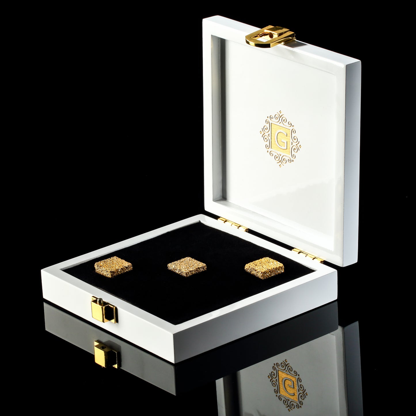 Gold Sugar Set of 3 Cubes, Premium Edition